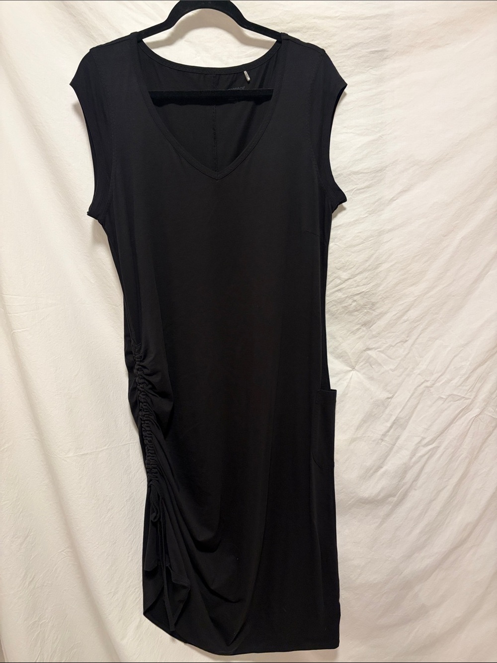 Toad&Co Black cap sleeve V-Neck Midi Dress with Side Ruching - XL